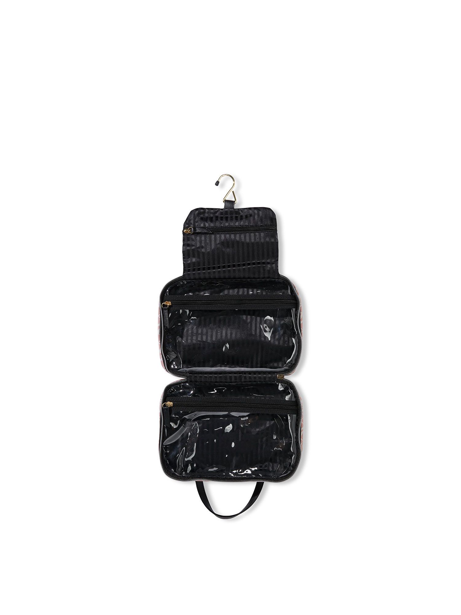 Jetsetter Hanging Cosmetic Case image number null