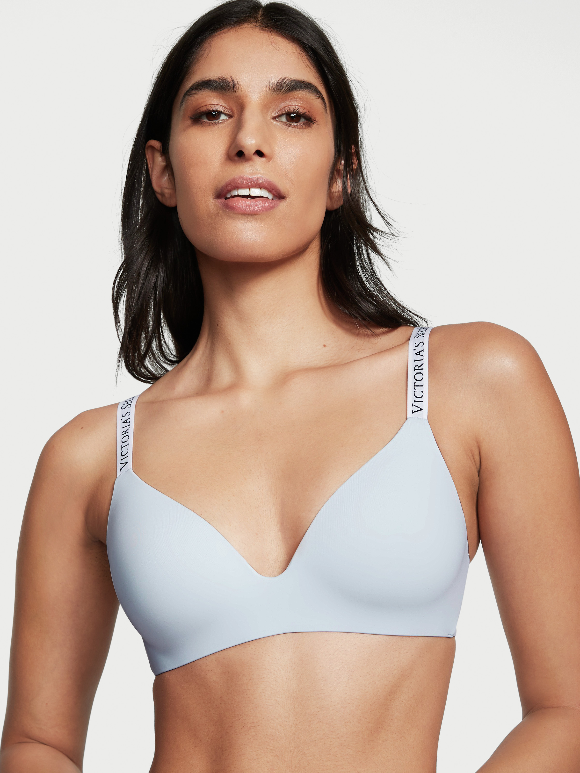 Lightly Lined Wireless Bra image number null