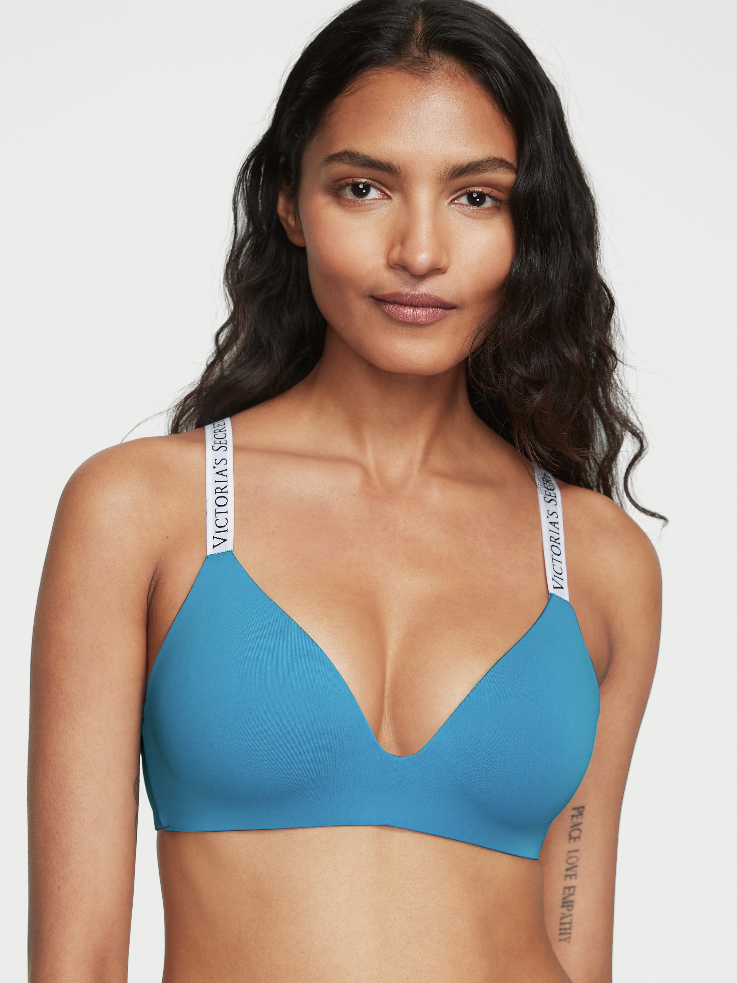 Lightly Lined Wireless Bra image number null